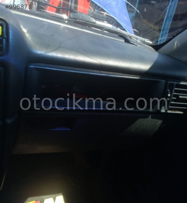 1995 model opel calibra 2.0 çıkma torpido kapağı