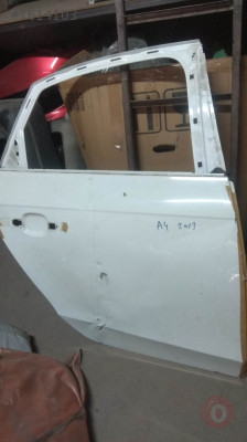 AUDİ A4 SAĞ ARKA KAPI ORJİNAL ÇIKMA 10-15