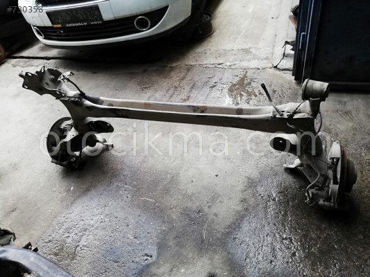 RENAULT MEGANE SPORT TOURER ARKA DİNGİL