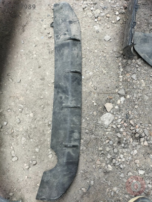 Hyundai İ10 arka tampon difüzörü