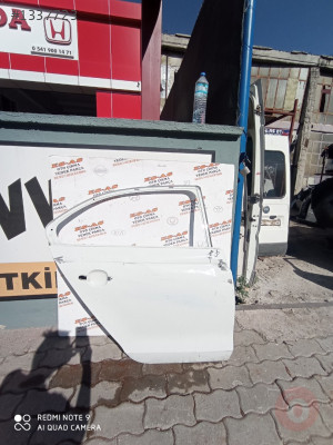 Volkswagen Jetta Sağ Arka Kapı Boş 2011-2015