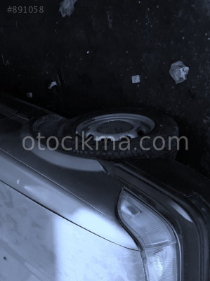 1992 TOYOTA COROLLA ÇIKMA SOL ÖN JANT LASTİK.