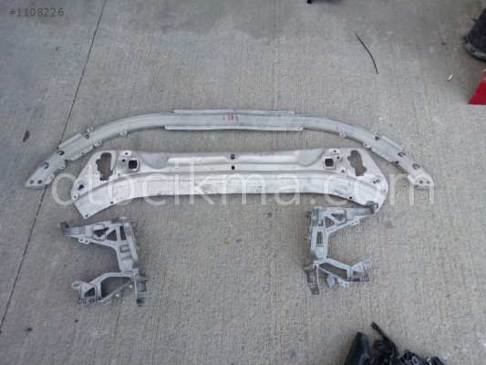 Mercedes w205 ön panel