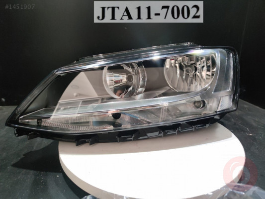 Volkswagen Jetta Sol Far Sıfır 2011 JTA11-7002