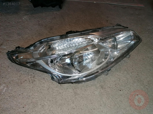 PEUGEOT 208 FAR TAMPON PANJUR VE TÜM ÇIKMA PARÇALAR