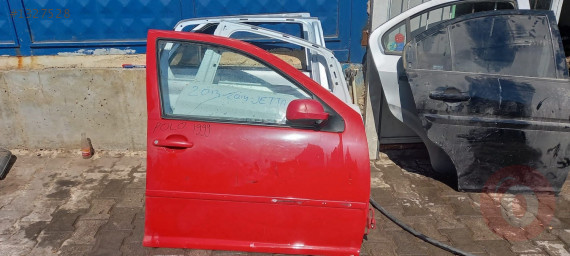 VW GOLF 4 HATSIZ ORJİNAL ÇIKMA SAĞ ÖN KAPI