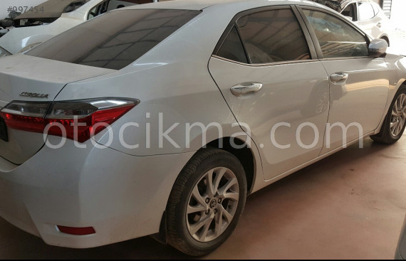 TOYOTA YARIS ORJ HATASIZ ARKA... MİL OTOMOTİV