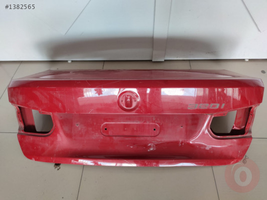 BMW 3 Serisi Bagaj Kapağı