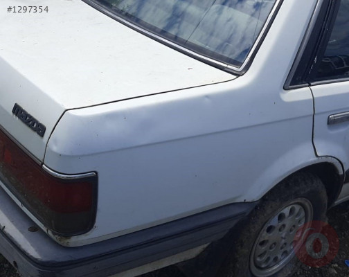 1988 model mazda 323 1.6 çıkma sağ arka çamurluk