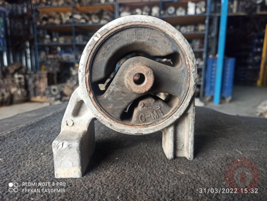 Hyundai Accent Era 1.4 Şanzıman Bağlantı Ayağı Çıkma Orjinal