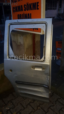FORD CONNECT SAĞ SÜRGÜLÜ KAPI MAHİR OTO'DAN ÇIKMA ORİJİNAL
