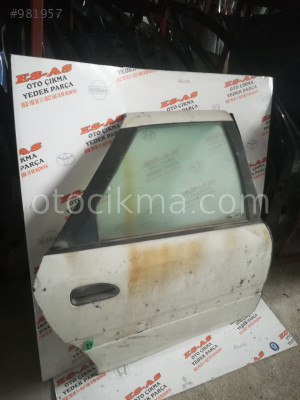 Renault safrane sağ arka dolu kapı