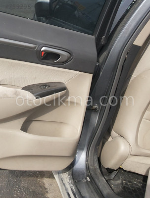 2011 MODEL HONDA CİVİC KOMPLE SOL ARKA KAPI MENTEŞESİ ÇIKMA.