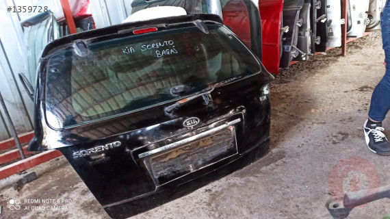 KİA SORENTO BAGAJ KAPAĞI ÇIKMA PARÇA