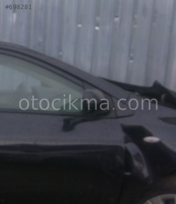 2009 orjinal toyota corolla sağ dikiz ayna camı