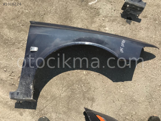VOLVO S40 SAĞ ÖN ÇAMURLUK ÇIKMA PARÇA