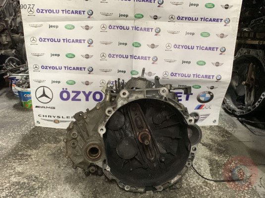 MINI R60 COUNTRYMAN 1.6 DİZEL MANUEL ŞANZIMAN 7610160-02
