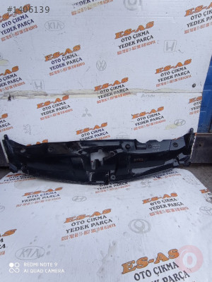 Honda Civic Ön Tampon Panjuru -Panel Üst Plastiği 2006-2011