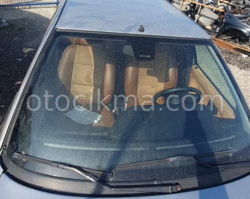 1998 model peugeot 306 1.8 benzinli çıkma komple ön cam