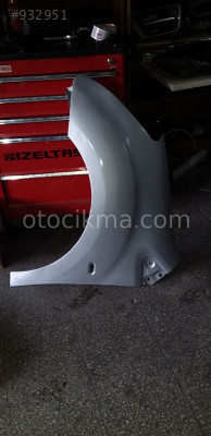Citreon  berlingo çamurluk sol ön