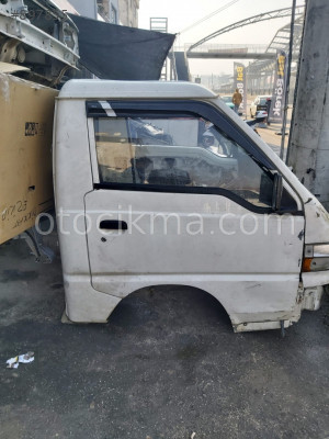 HYUNDAİ H100 SAĞ ÖN KAPI GÜÇMANLAR OTO