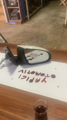 TOYOTA AURİS HATASIZ ORJİNAL ÇIKMA AYNA