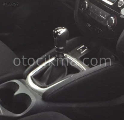 2016 Model Nissan Qashgai 1.5 Dizel çıkma vites topuzu.