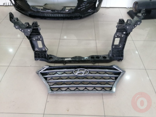 Hyundai Tucson ön panel