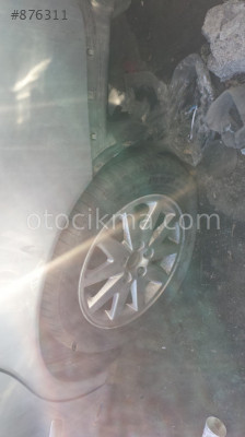 2005 VOLVO V50 HATASIZ ÇELİK JANT.