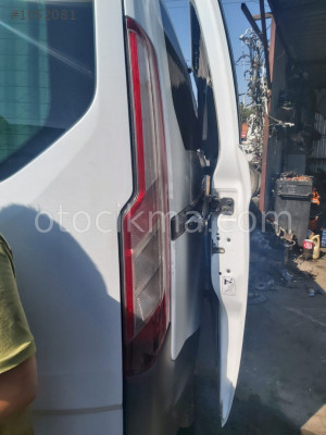 FORD TRANSİT CUSTOM SAĞ ARKA STOP ÇIKMA PARÇA