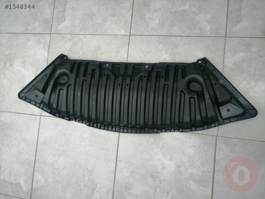 Mercedes ön tampon alt kapak muhafaza c class w204
