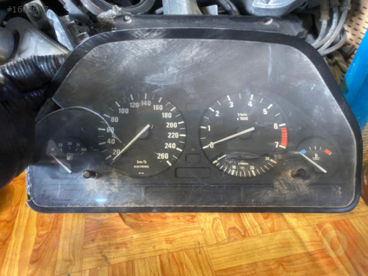 Bmw 7 serisi kilometre saati gösterge paneli 1992