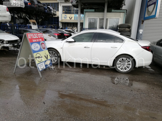 OPEL İNSİGNİA ÇIKMA MOTOR TRAVERSİ