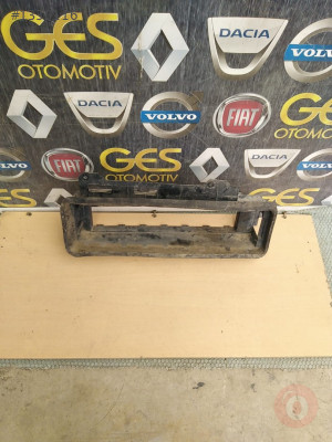 RENAULT CLİO4 ÖN TAMPON HAVALANDIRMA ÇERÇEVESİ  PLASTİĞİ