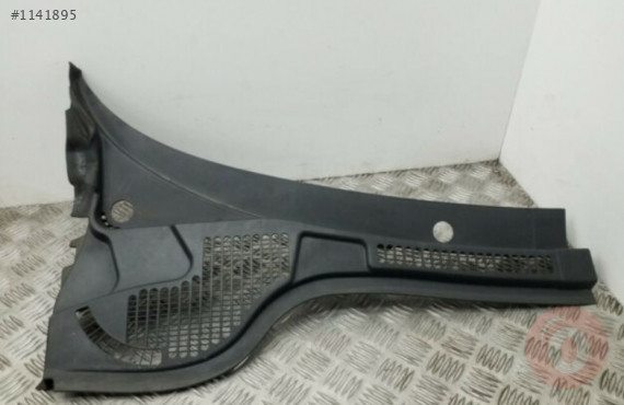 SKODA SUPERB 08-15 CAM ÖNÜ IZGARA SAĞ 3T0819416A 9B9