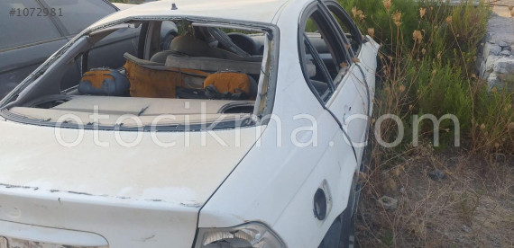 BMW 320İ E46 KAPUT