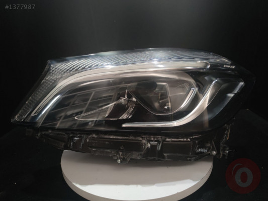 Mercedes A Serisi A180 Makyajlı Sol Far
