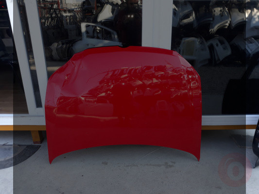 Volksvagen polo motor kaputu kırmızı renk