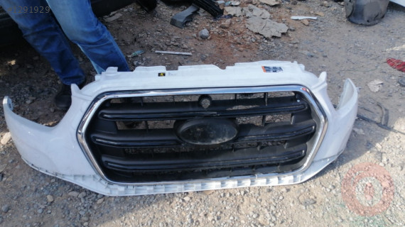 FORD TRANSİT ÖN TAMPON ÜST KROM PANJUR İLE BİRLİKTE 2019-21