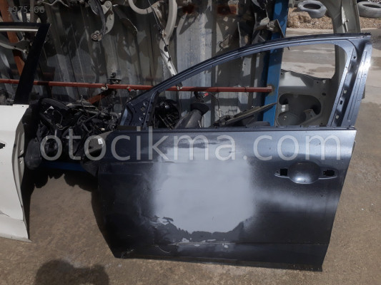 Renault megane 4 sol on kapi