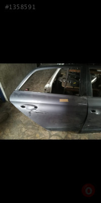 hyundai i20 active sag arka kapı