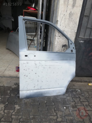 Volkswagen Transporter sağ ön kapı çıkma orjinal