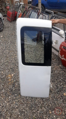 FİAT DOBLO  SOL BAGAJ KAPAĞI