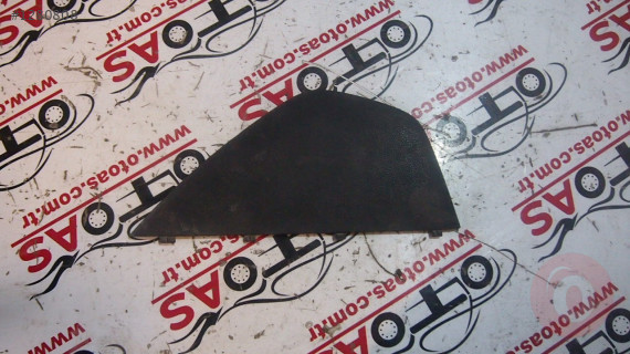 HYUNDAİ GETZ SAĞ ARKA EMNİYET KEMERİ BAKALİTİ - 84726-1C500