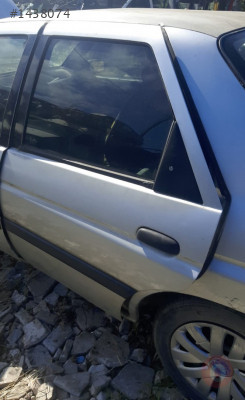 1997 model ford escort çıkma sol arka dolu kapı