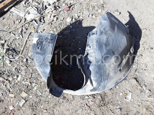 ÇIKMA FORD ESCORT ÇAMURLUK DAVLUMBAZI