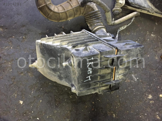 FORD TRANSİT E347 HAVA FİLİTRE KUTUSU ÇIKMA PARÇA