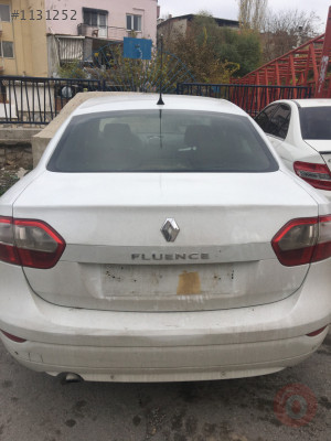 RENO FLUENCE BAGAJ KAPISI