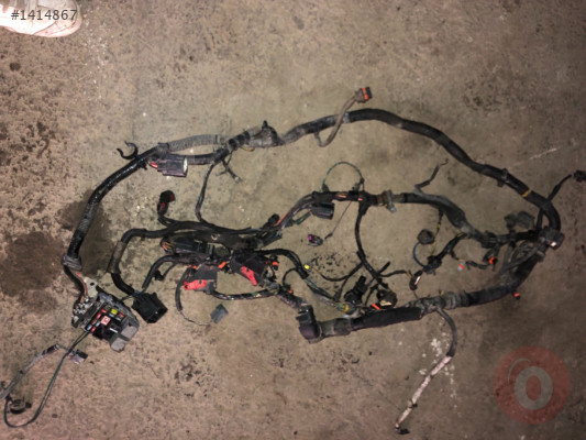 Volvo 2.4 d5 cıkma motor içi tesisatı