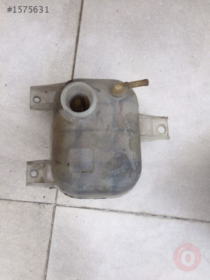 Çıkma Motor su bidonu  orjinal fiat grubu doblo palio albea